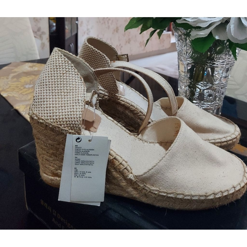 sepatu hm