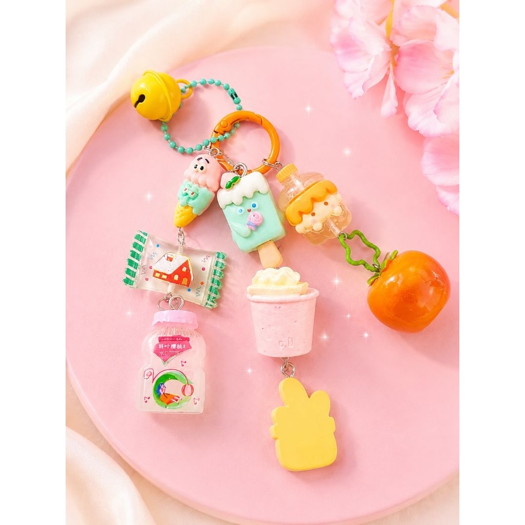 strap phone makanan