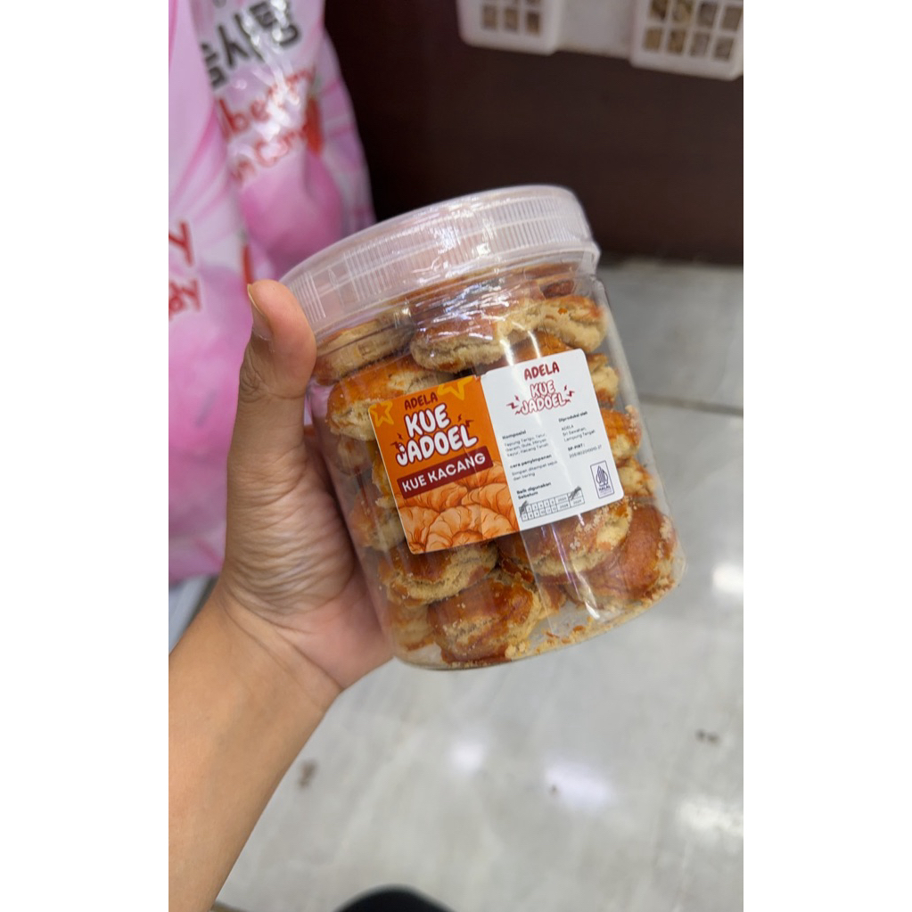 KUE KACANG ADEL