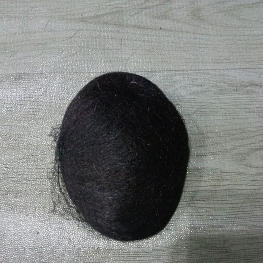 sanggul cepol rambut lebar
