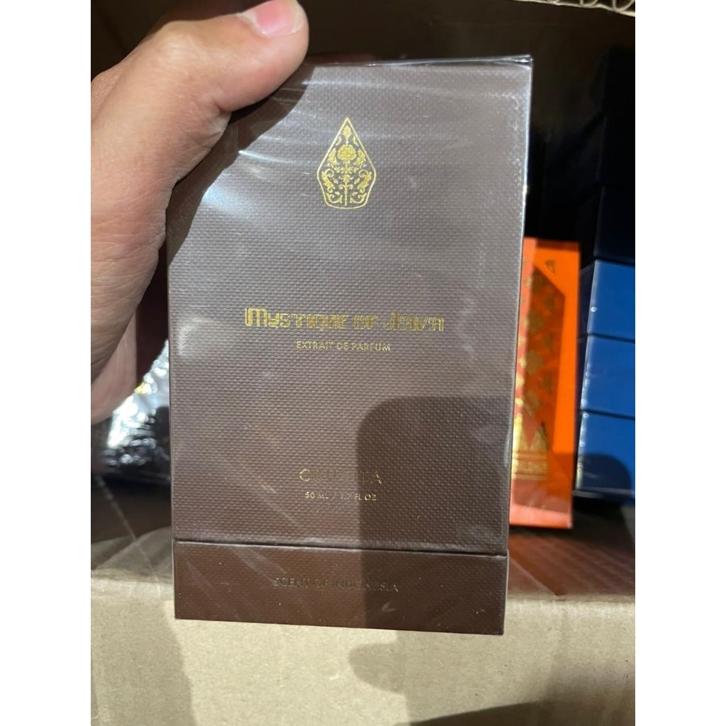 crusita parfum