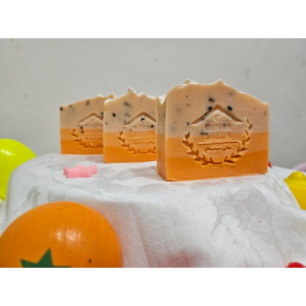 Oranye Natural Soap