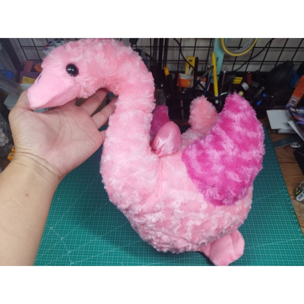 Plushie Angsa Pink