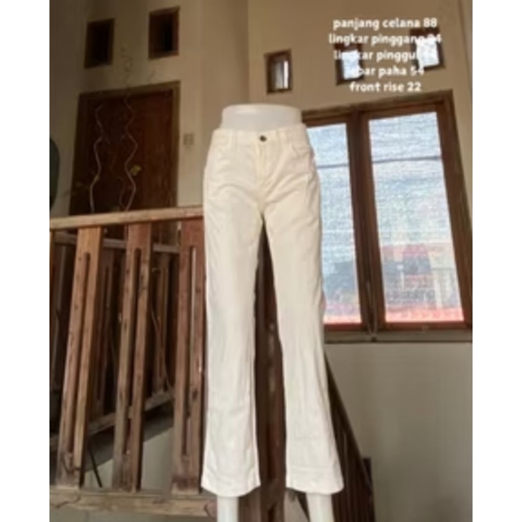 prelove white jeans
