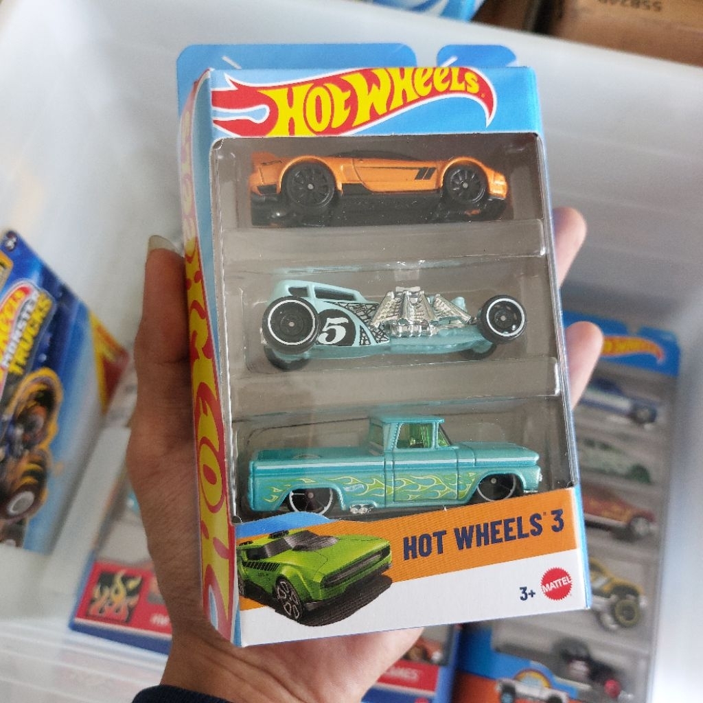 Hot Wheels Gift Pack 3-Pack 62 CHEVY