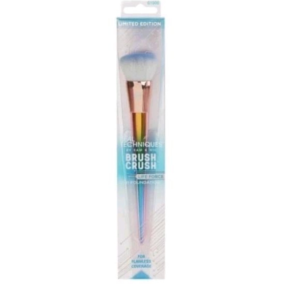 Real Techniques BC3 001 foundation Brush / 352