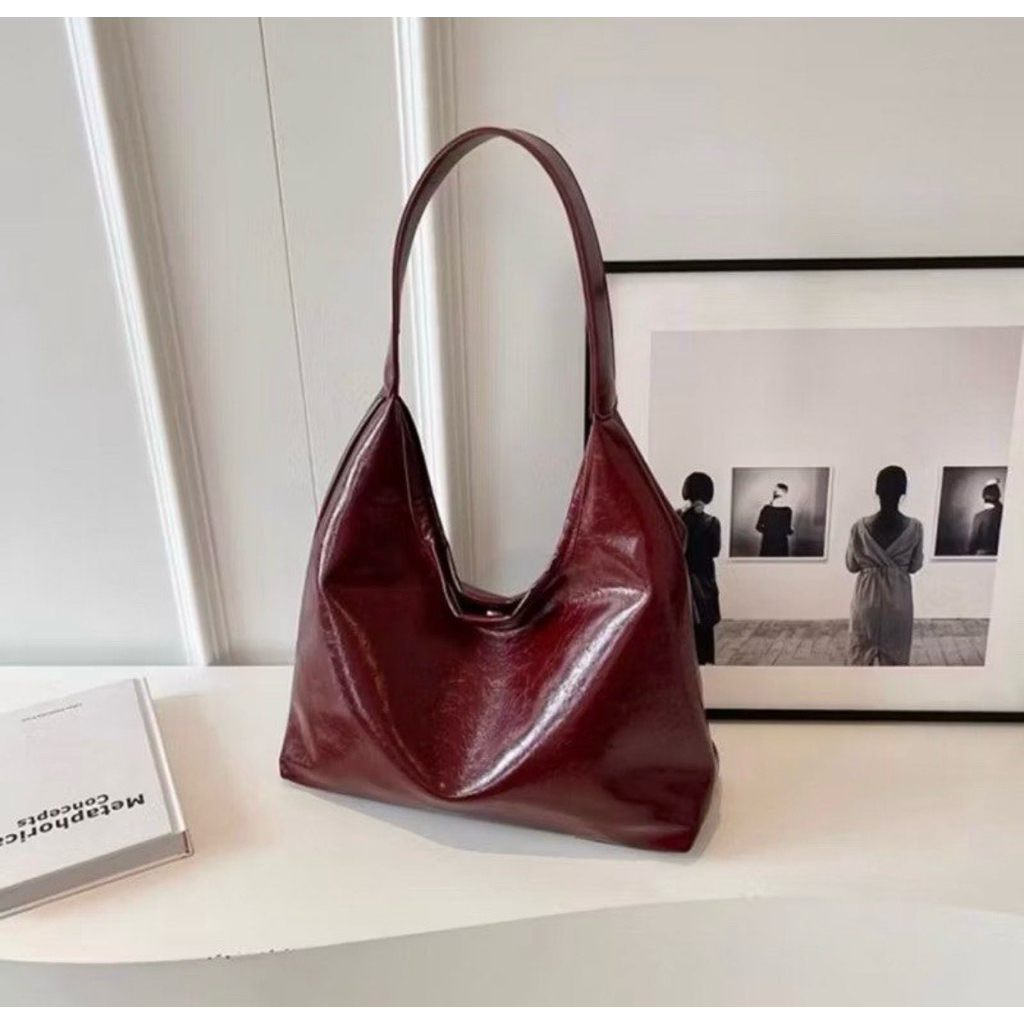 tas maroon