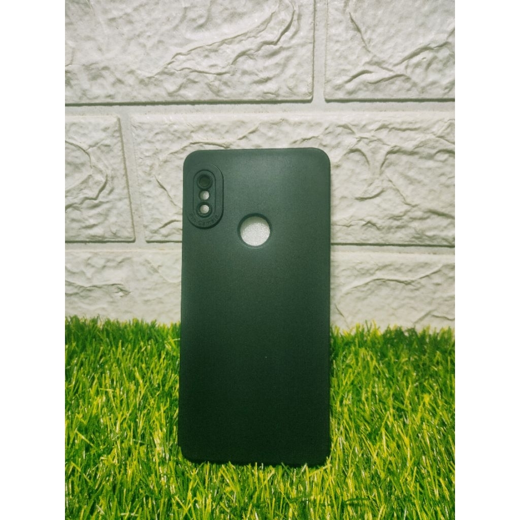 Softcase Silikon hitam Redmi NOTE 5 PRO