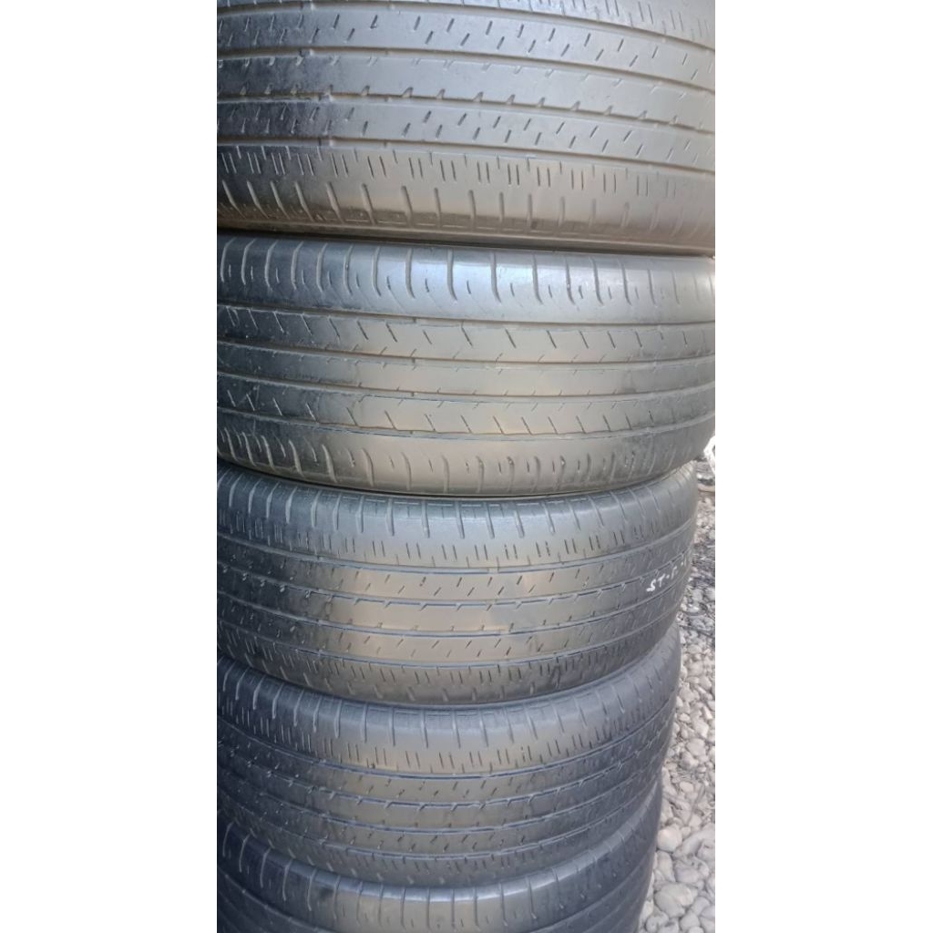 BAN 215 55 R17