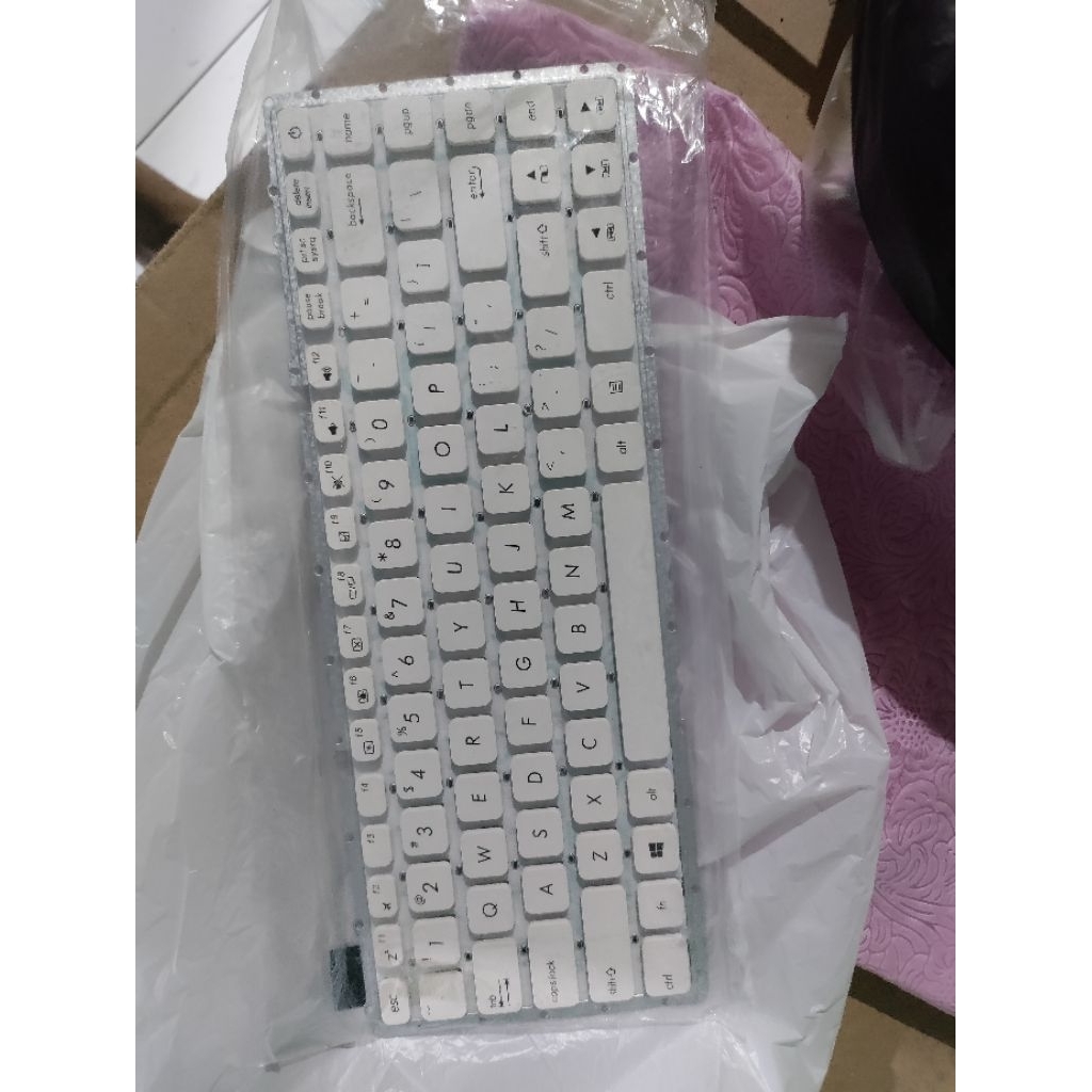 keyboard Asus X441