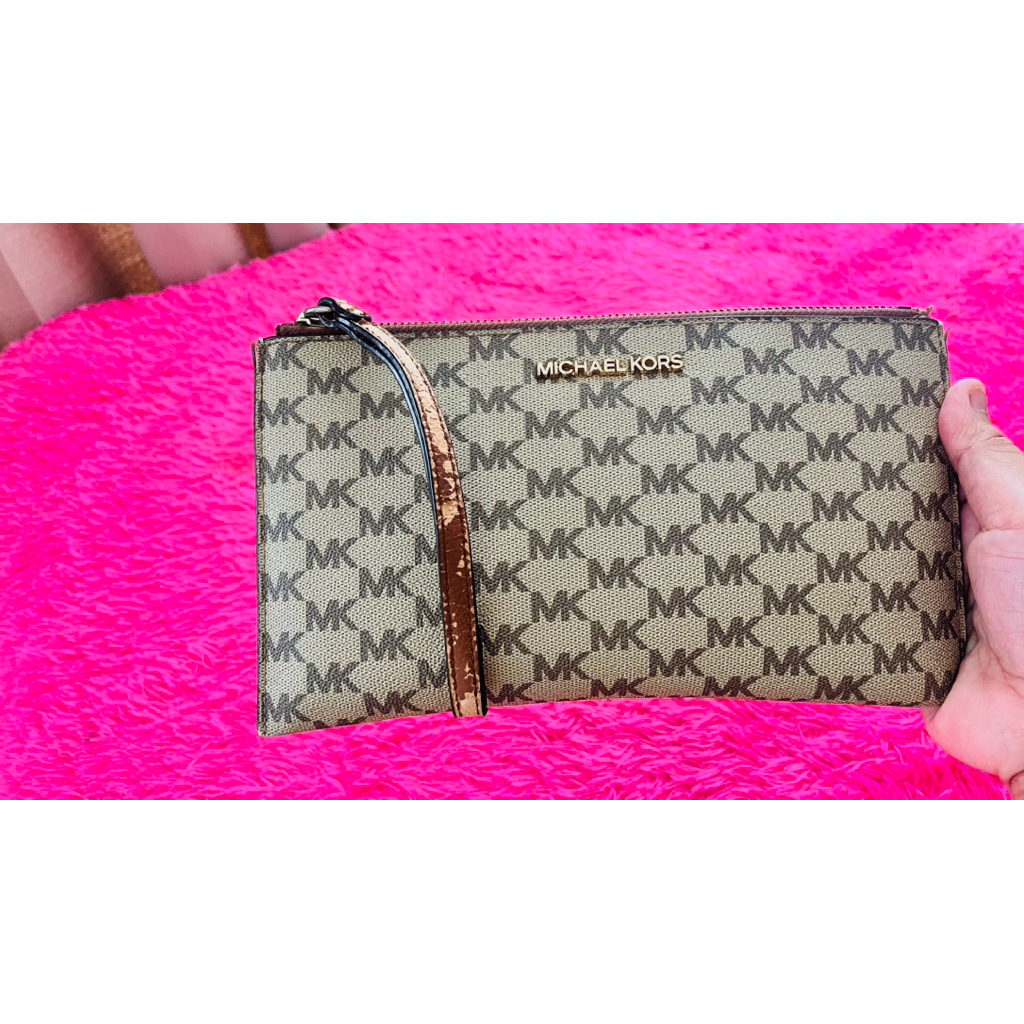dompetmichaelkors