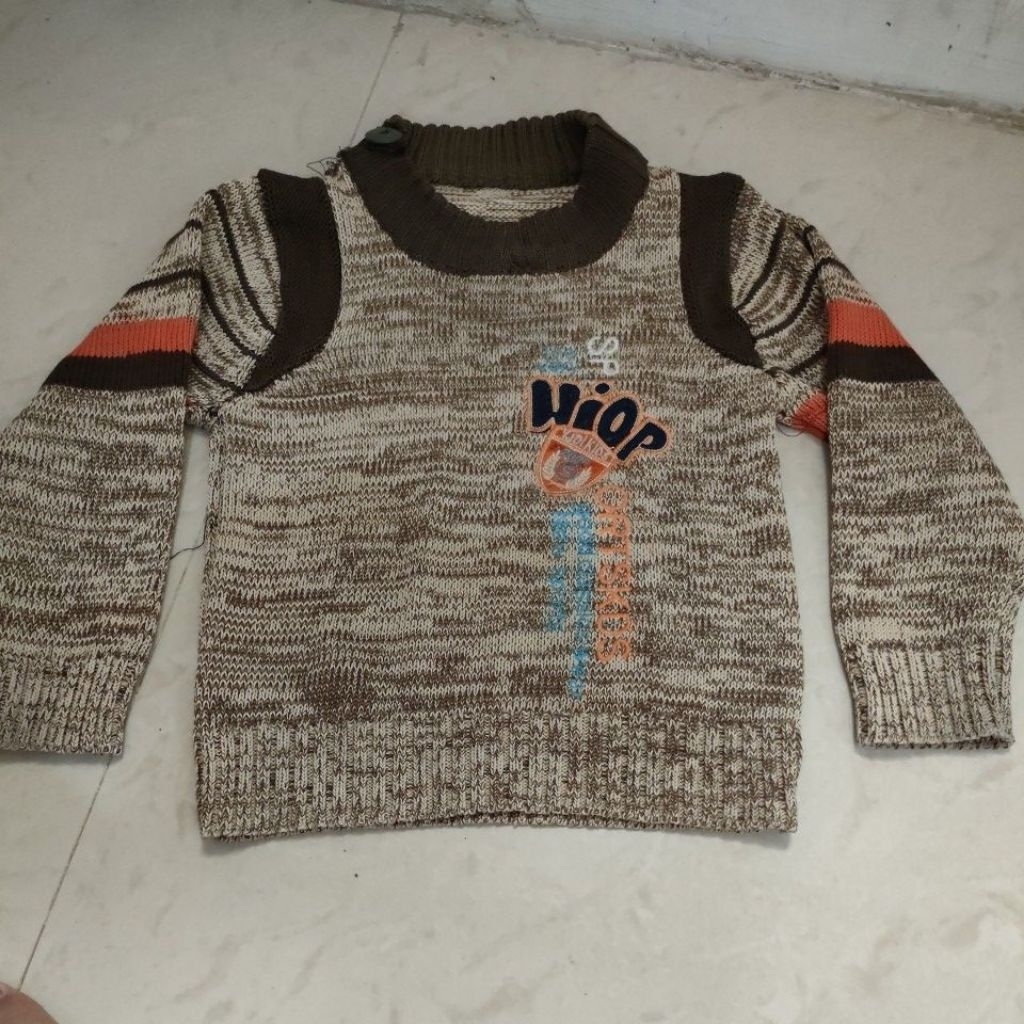 sweater rajut anak