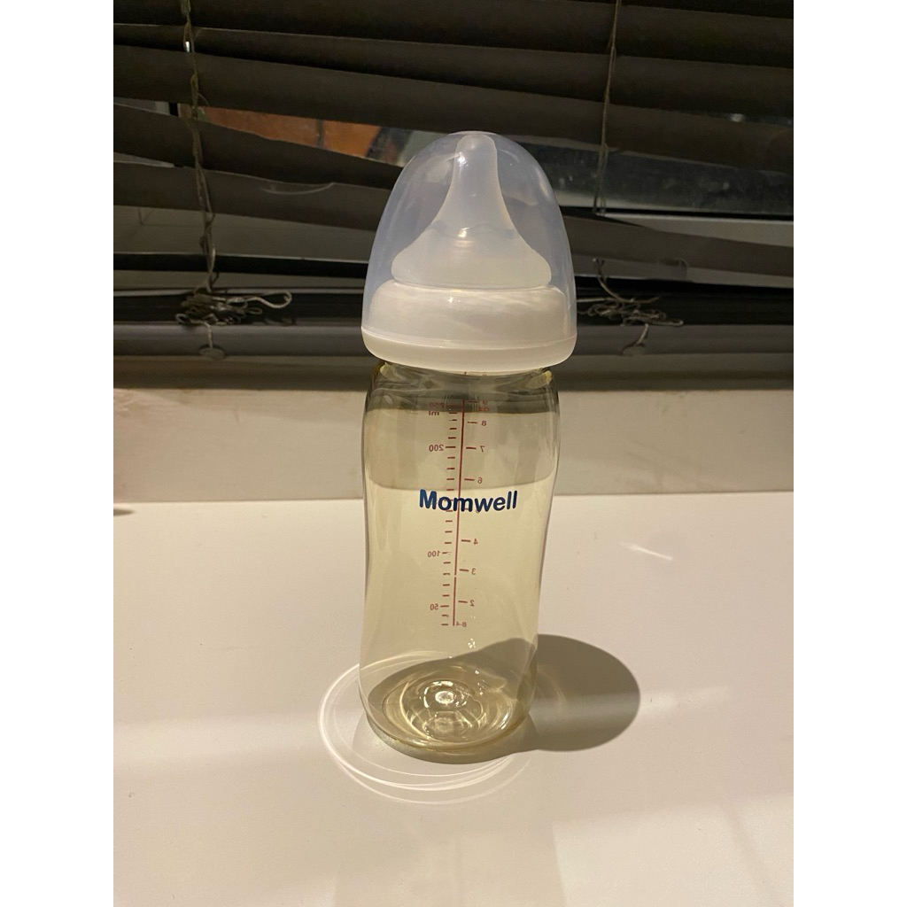 preloved botol PPSU momwell 250ml
