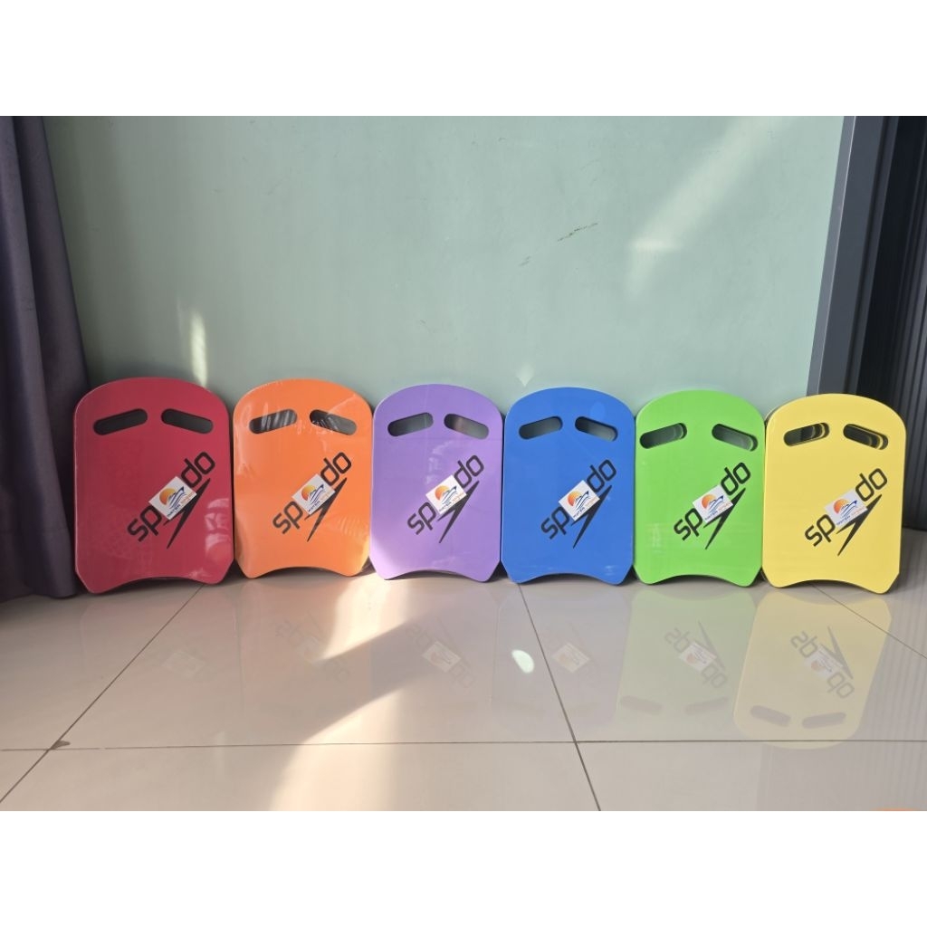 kick board renang