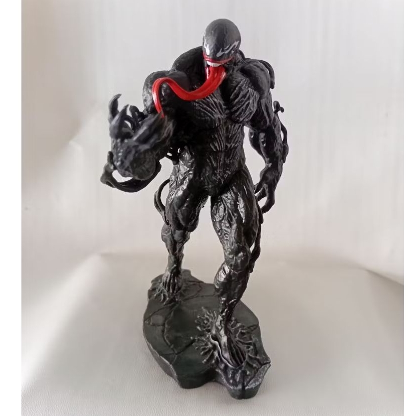 Mainan Action Figure Marvel Venom