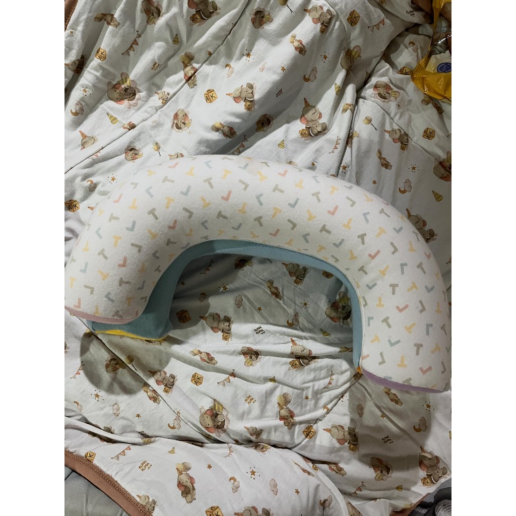 Bantal Tummy time