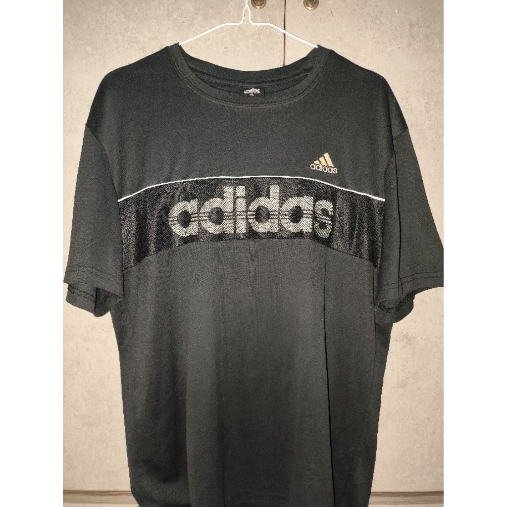 add's Tshirt jaring big logo