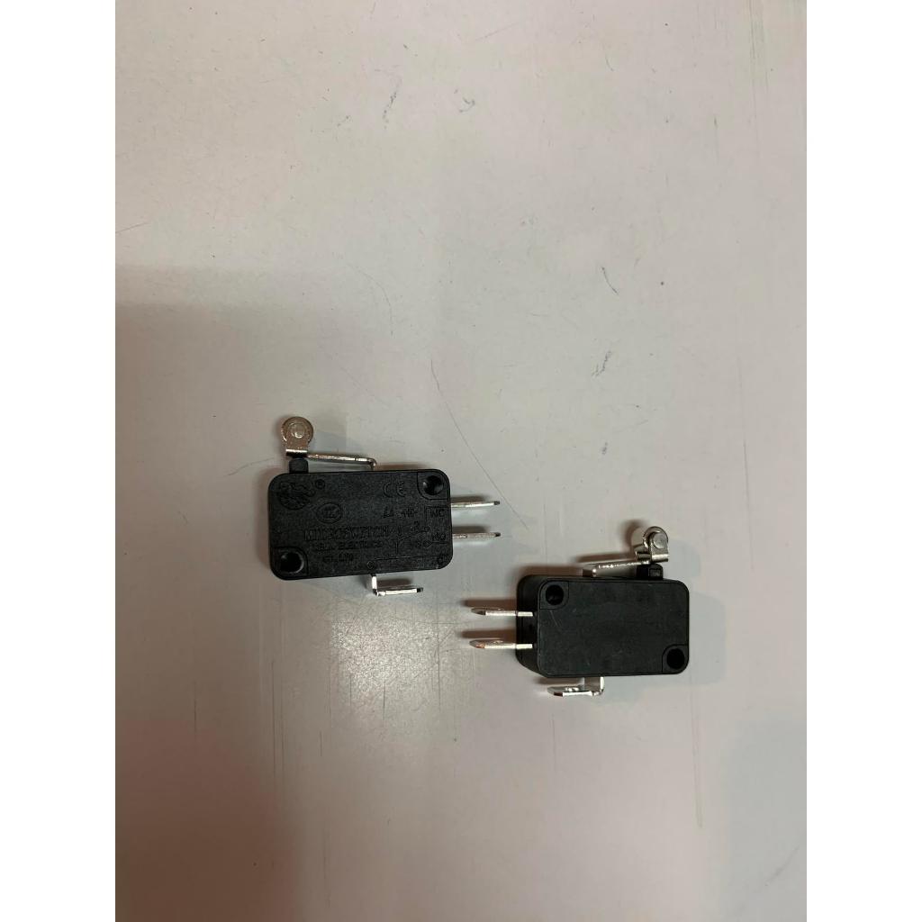 Micro/Limit Switch +Plat Pendek +Roda