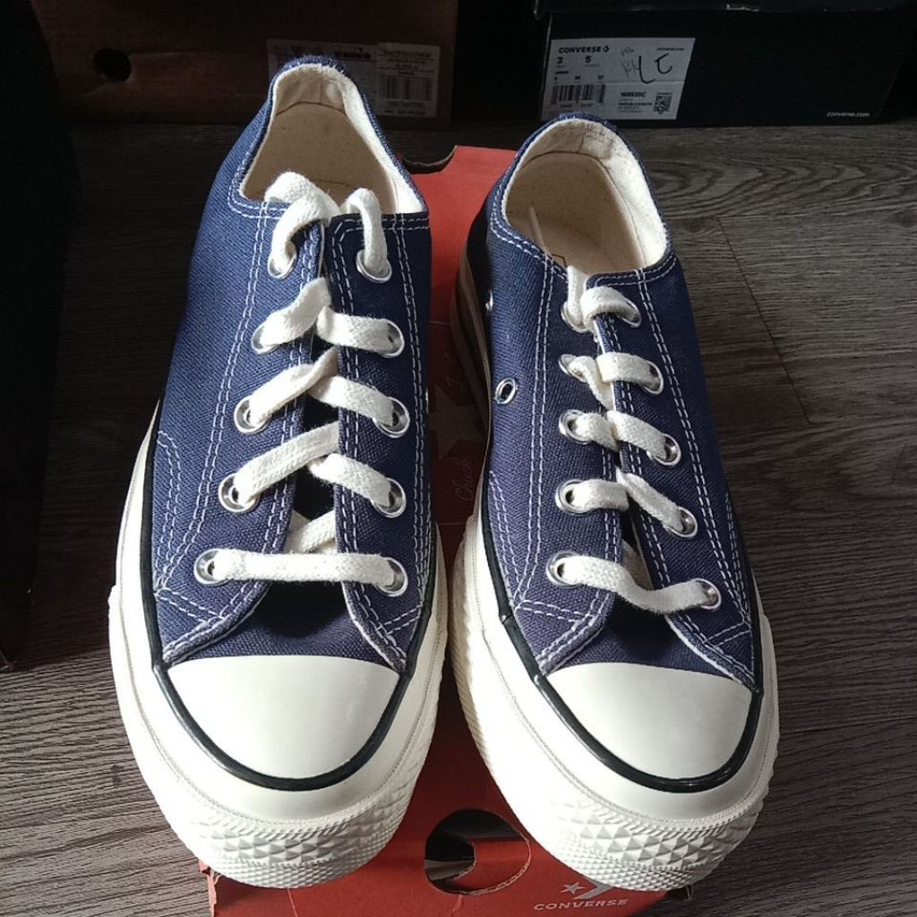 Sepatu C0N A04592C