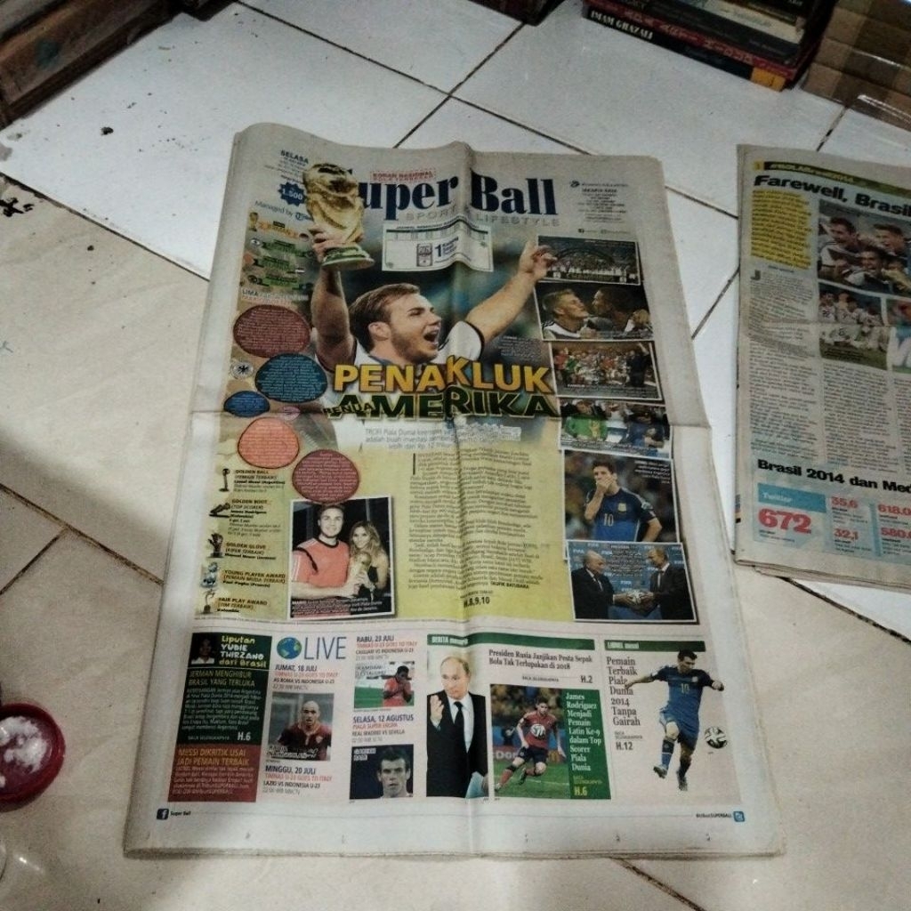 tabloid bola super Ball