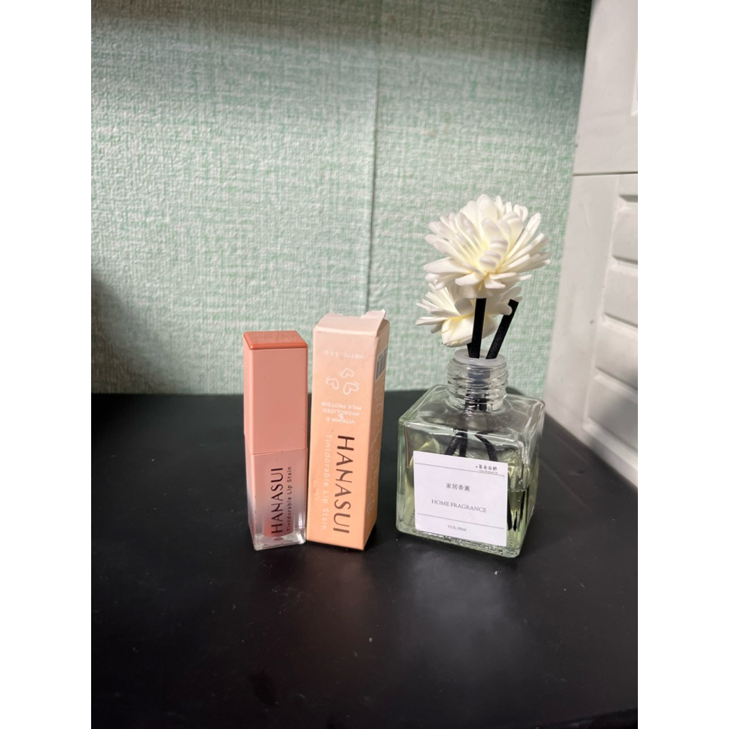 LIPTINT HANASUI