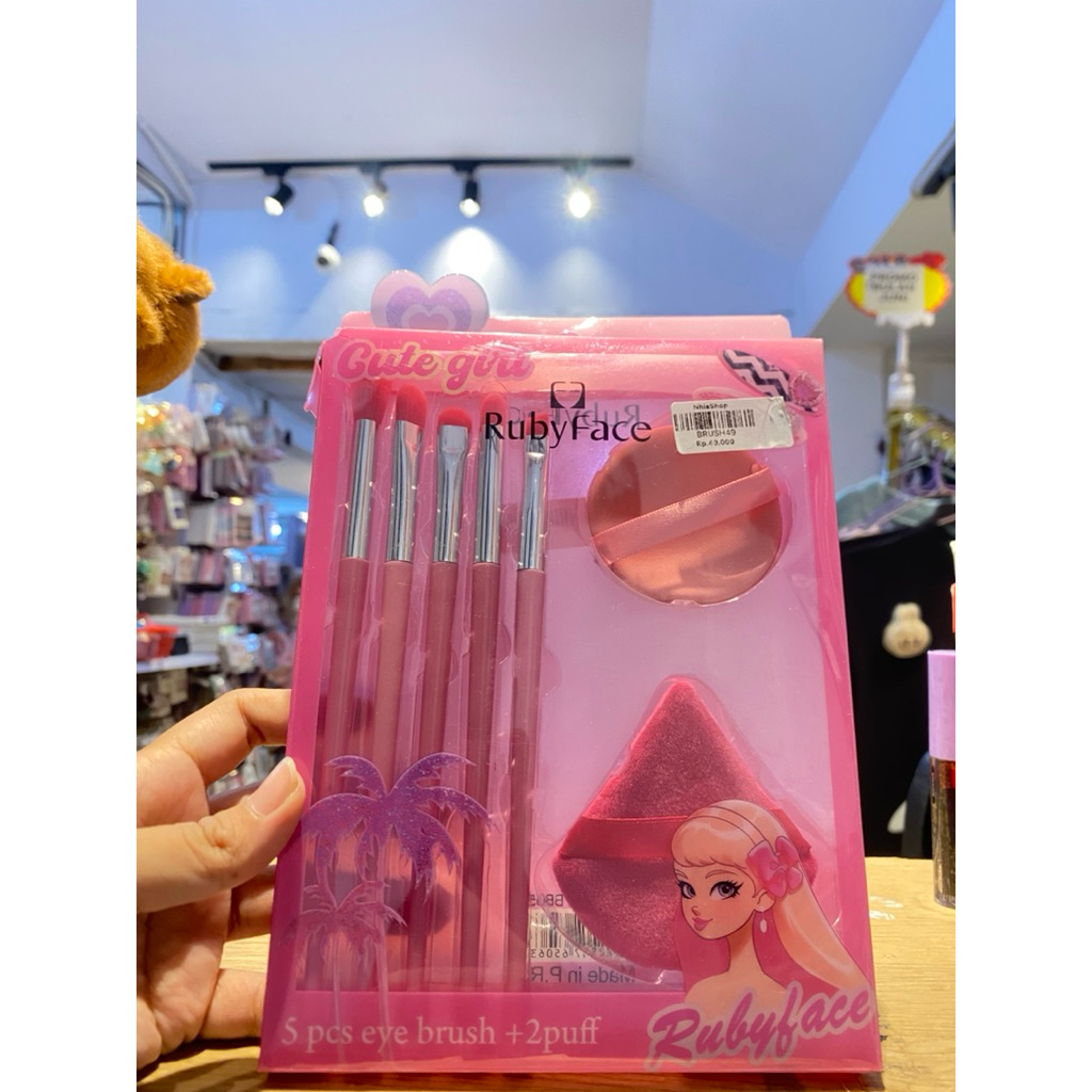Nhiashop-brush make up