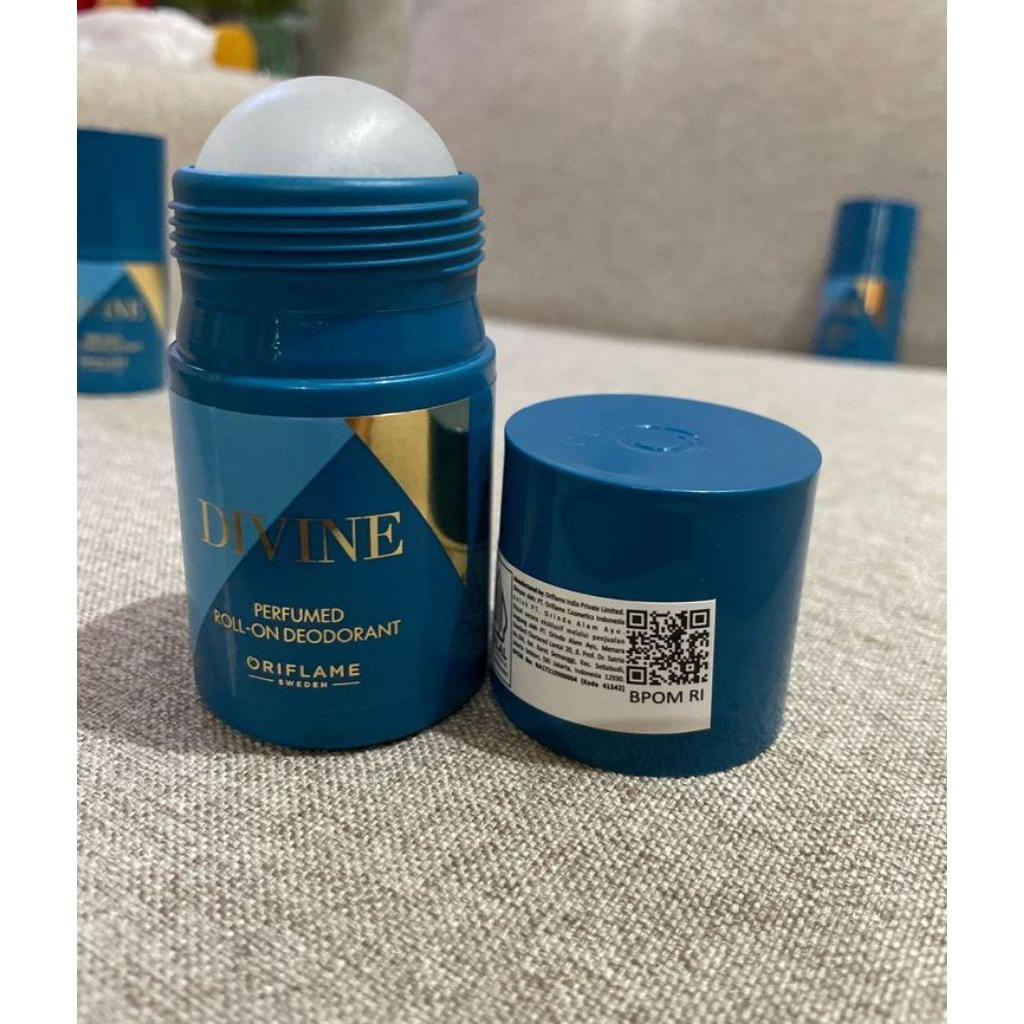 Divine Perfumed Roll-On Deodorant 50 ML