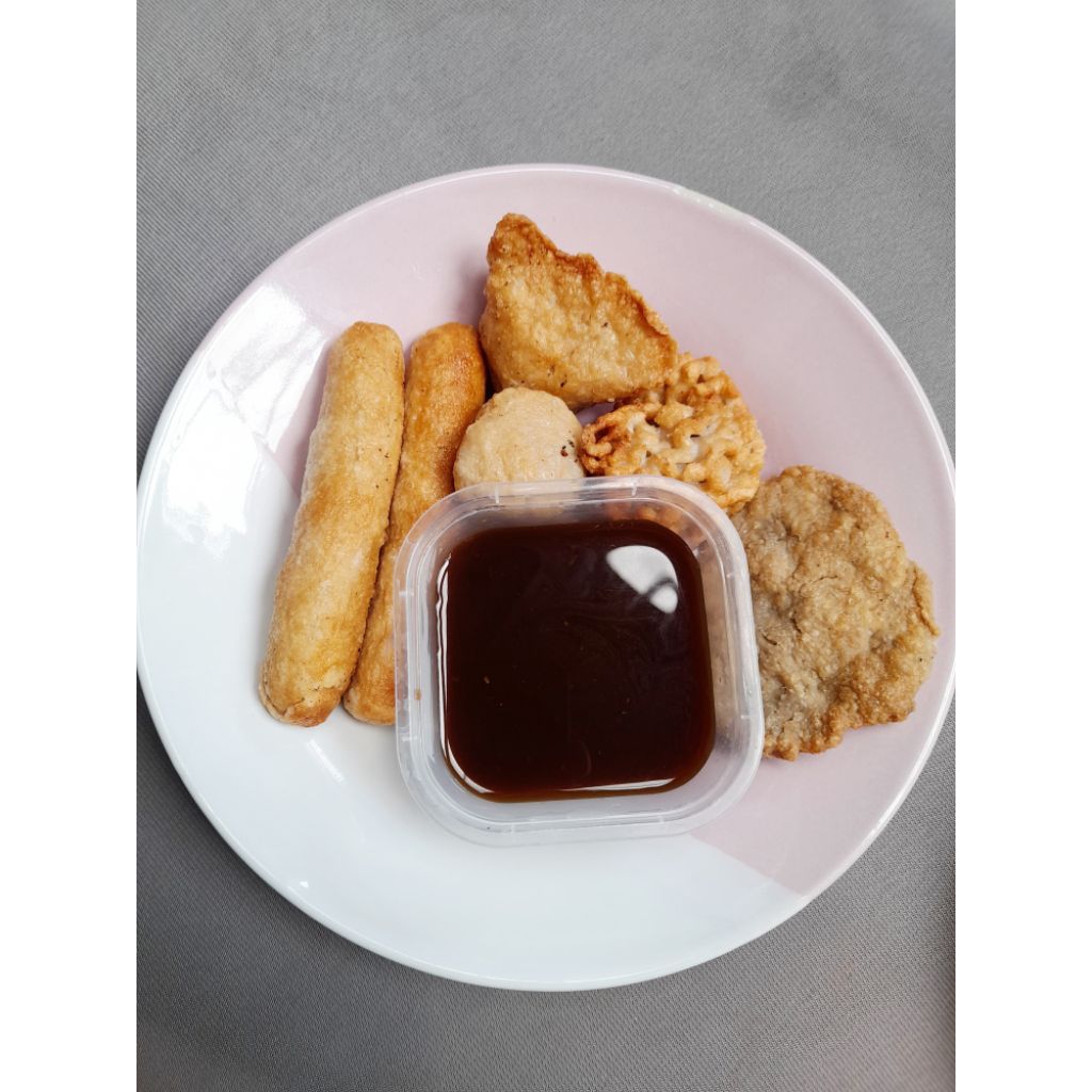 PEMPEK KOMPLIT KHAS PALEMBANG