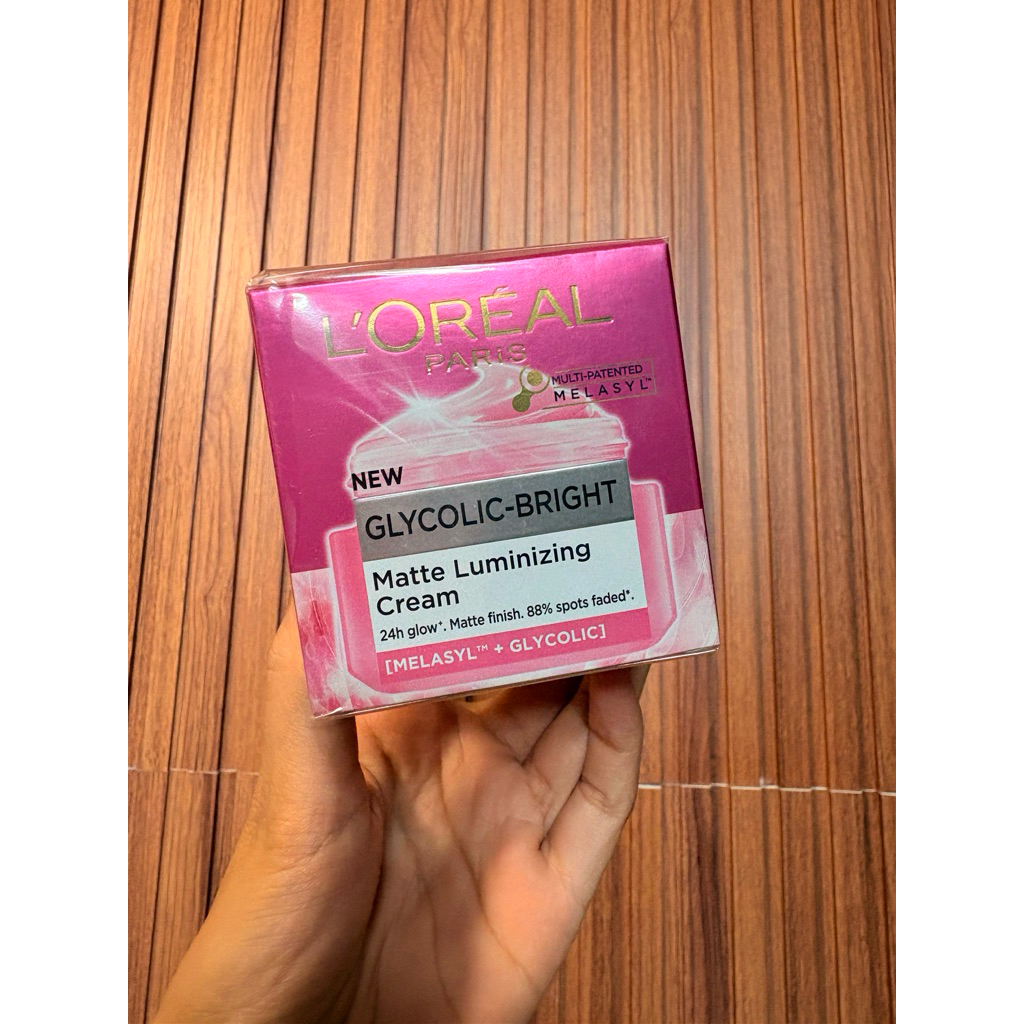 (NEW) LOREAL Glycolic Bright Matte Luminizing Cream
