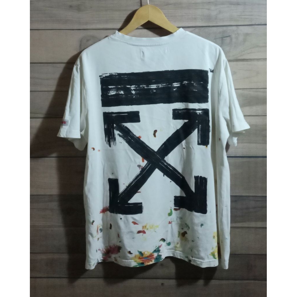 kaos off white