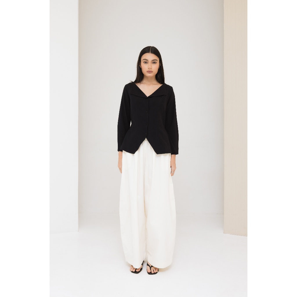 SIA TOP IN BLACK