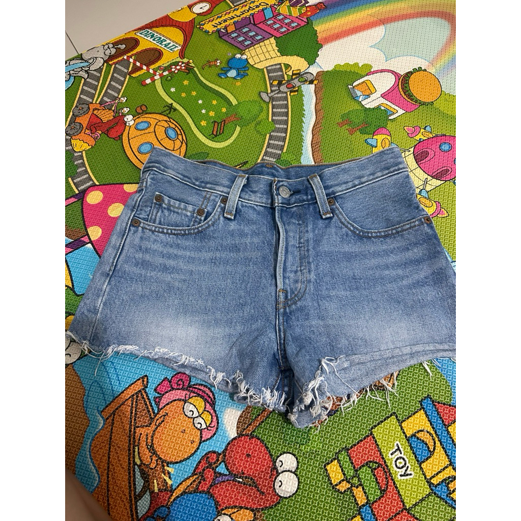 Celana pendek size 27cm