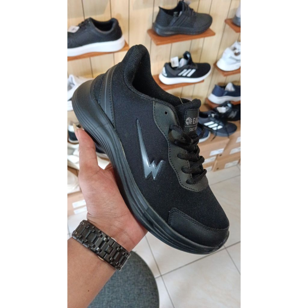 sepatu eagle lokal original