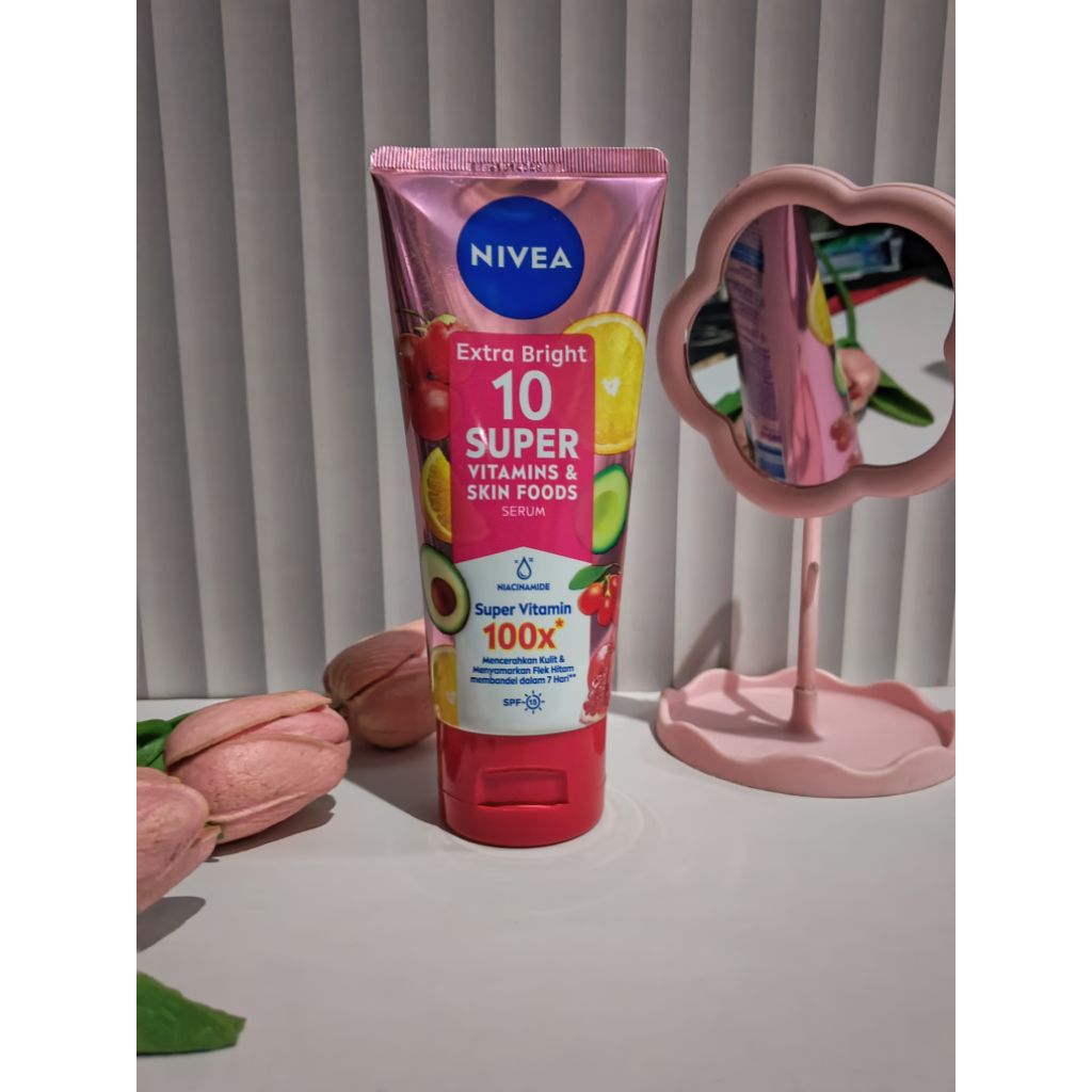 Nivea extra bright 10 super vitamin