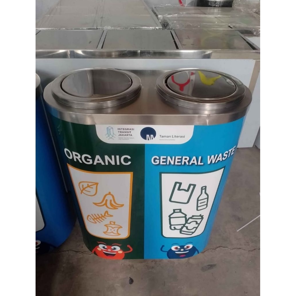 Tempat sampah stainless 2in1