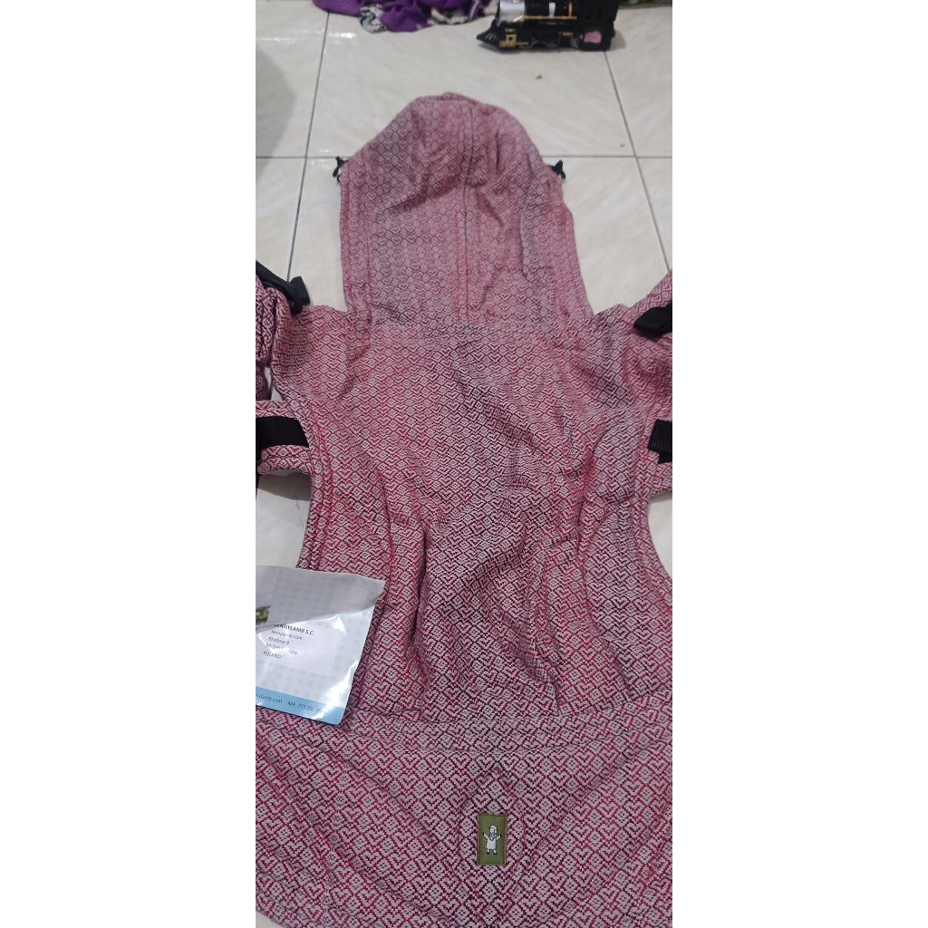 Gendongan Lennylamb