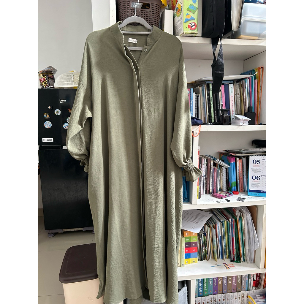 Preloved Outer Abaya S PB 126cm