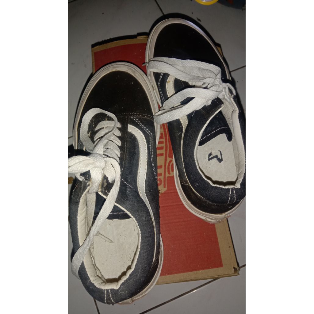 Sepatu Vans