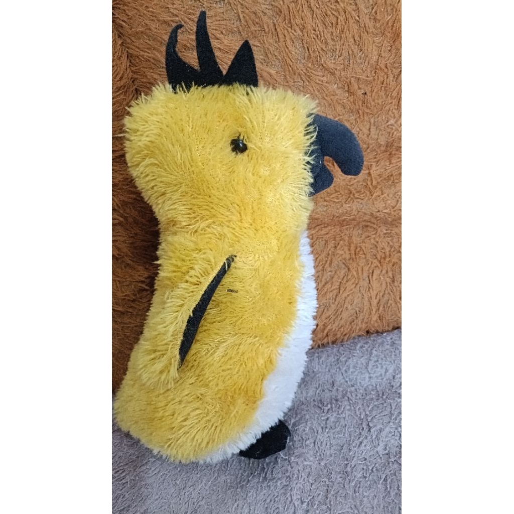 Boneka Penguin Kuning