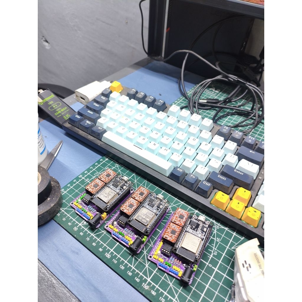 Shiled esp32 by SmartCut V2