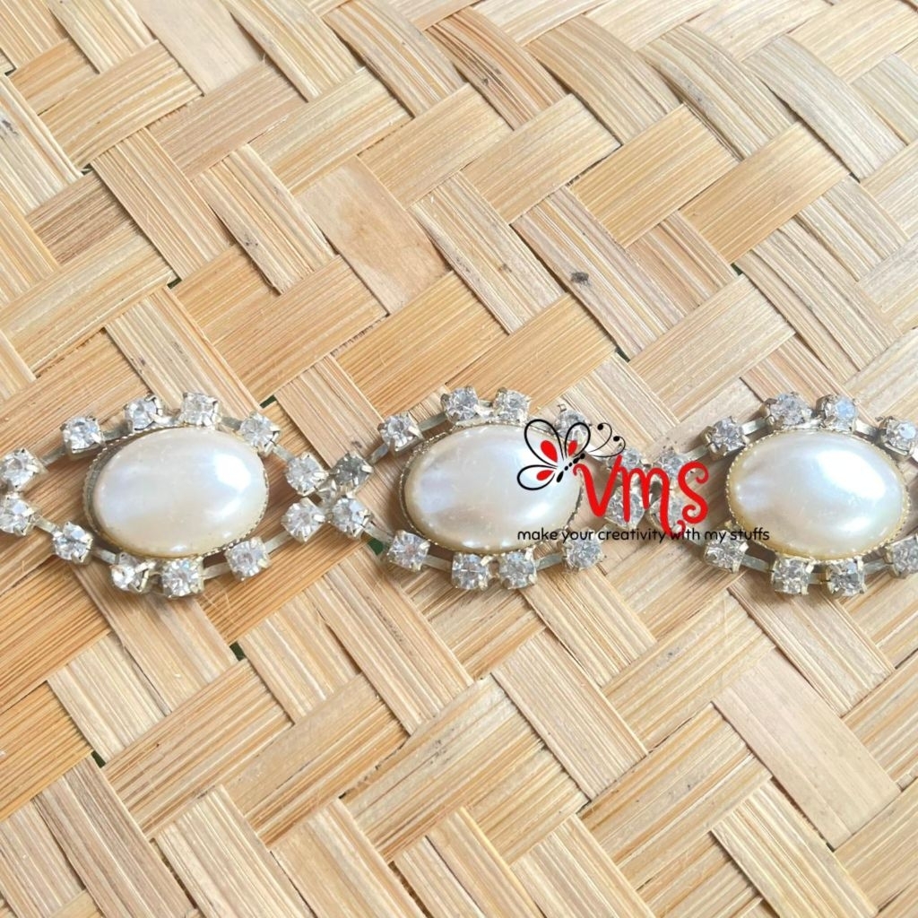 Rhinestone