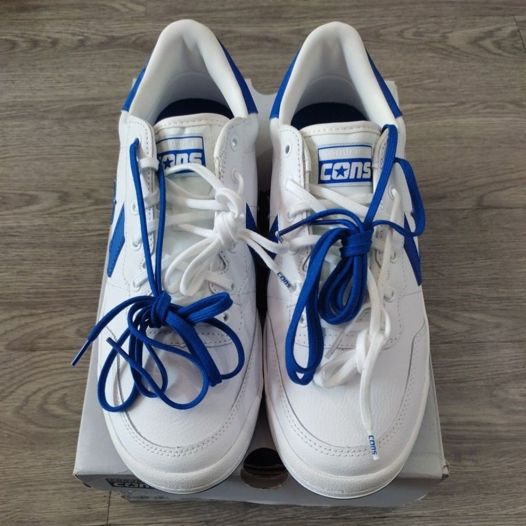 Sepatu C0N Fastbreak A10202C