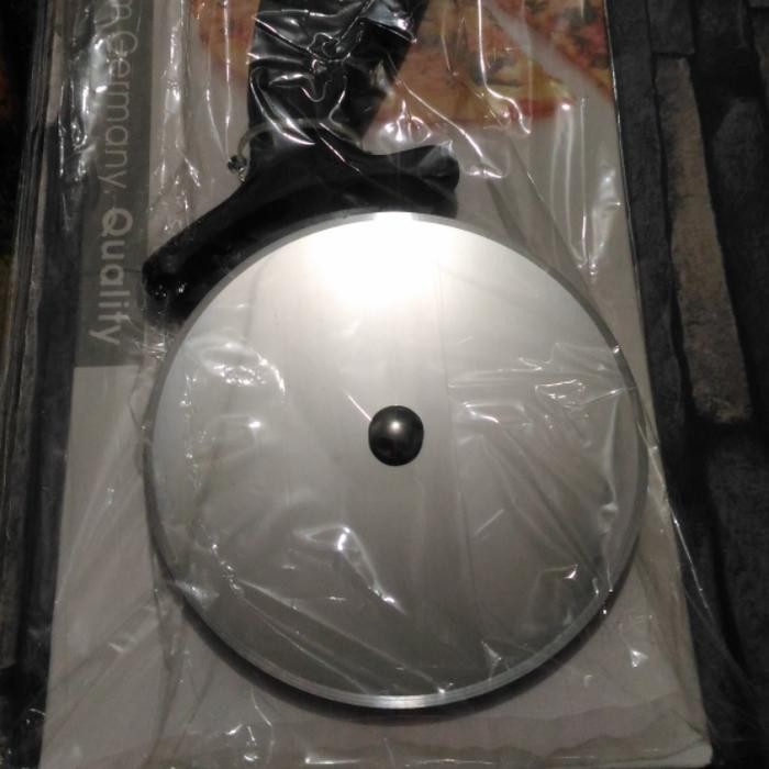 pizza cutter roller