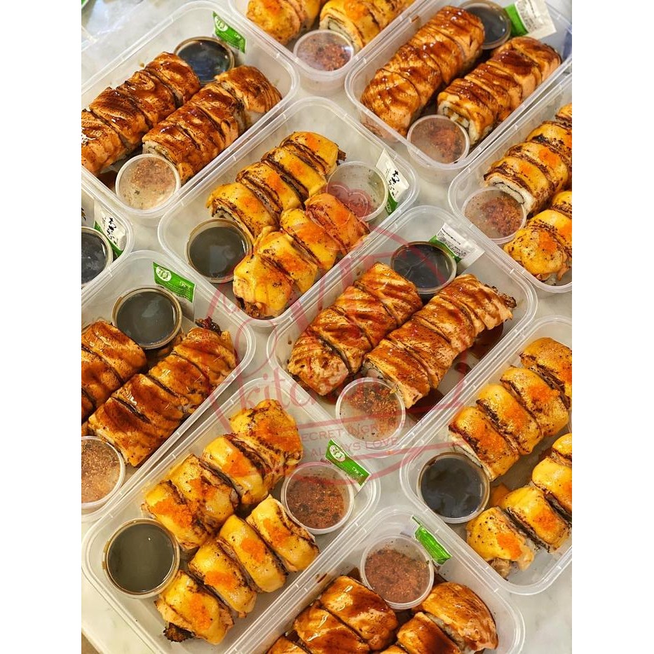 RATN Salmon Sushi Roll