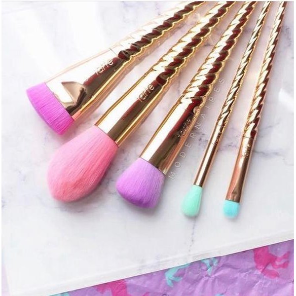 TARTE MAGIC WAND BRUSH