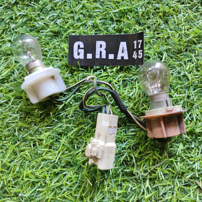 Socket Soket Fitting Stoplamp Corolla Altis Gen 1 Gen 2 Second