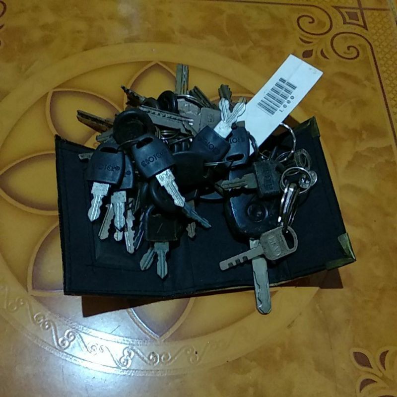 Borongan Kunci kunci