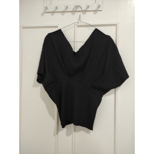 blouse batwings hitam preloved