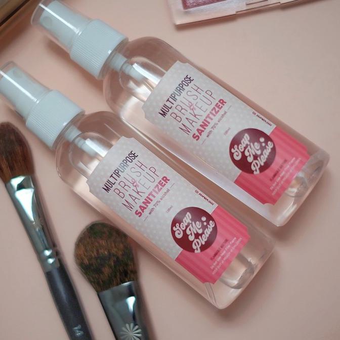multipurpose brush and makeup sanitizer