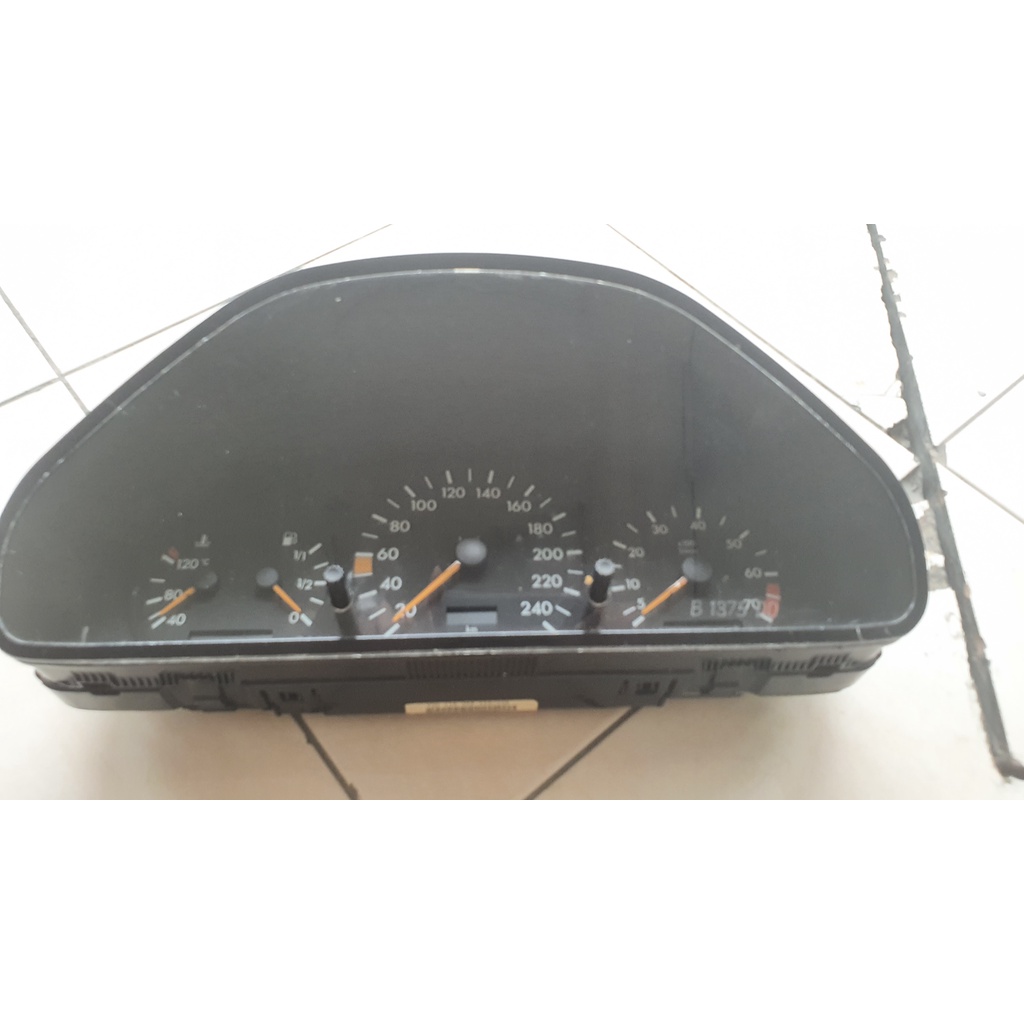 Spedometer W202 Partnumber 2025404811